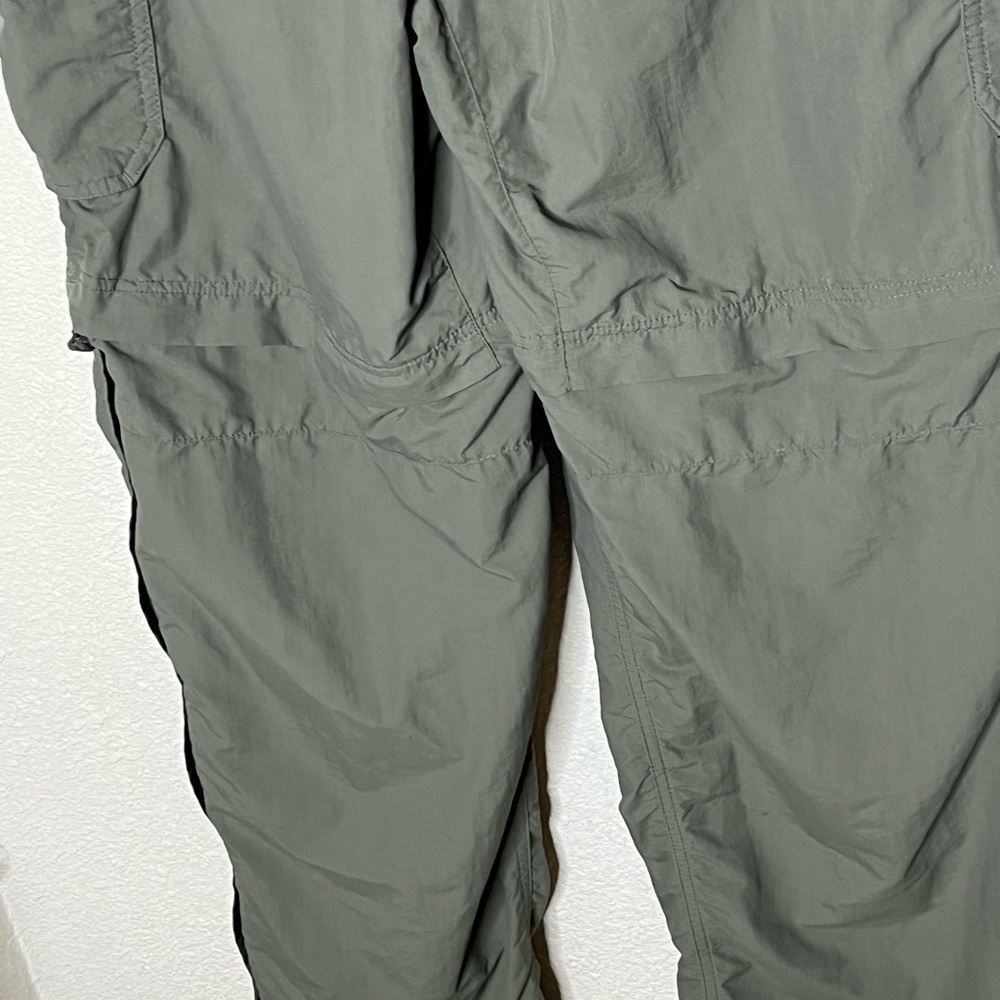 REI Nylon Gray Cargo Convertible Pants/Shorts Sz XL UP F 50t - Picture 7 of 8